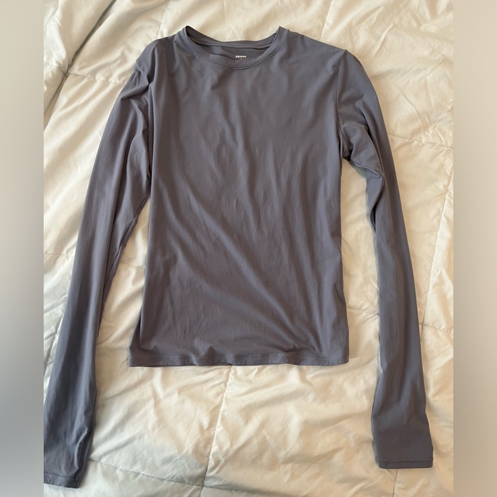 Skims long sleeve